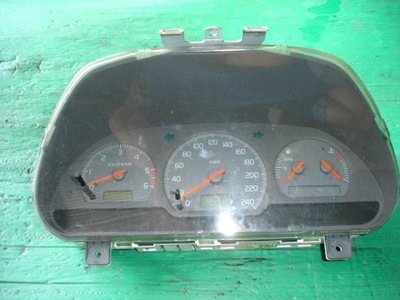 Счетчик volvo v40 s40 30889704/d фото №1