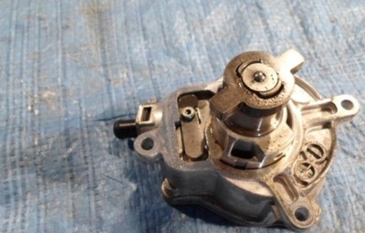 Audi s3 8v0 2.5 tfsi насос вакуум 07k145100j фото №1