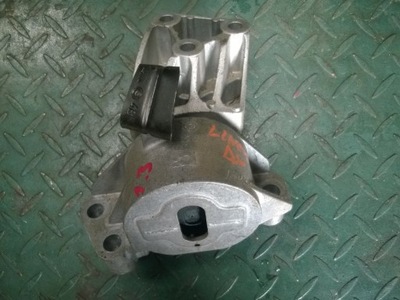 Linea подушка кронштейн двигателя 1.3 mjd фото №1