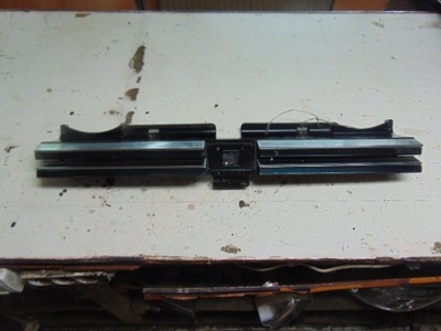 Решітка радіатора решітка радіатора peugeot 605 p605 50767-001 фото №1