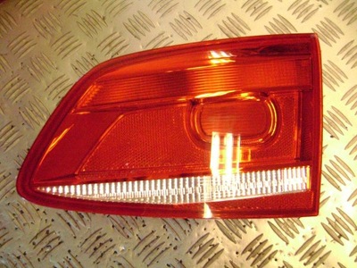 Лампа задня ліва vw passat b7 kombi фото №1