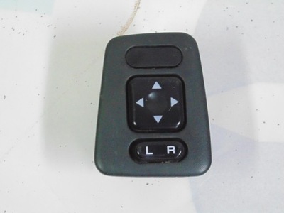 Перемикач регулювання дзеркал forester 97-02 r. фото №1