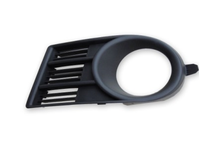 Suzuki swift 05-07 решётка радиатора решётка заглушка бампера фото №1