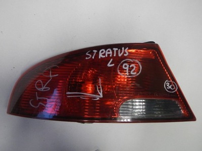 Лампа задня ліва dodge stratus sedan 2001-2005 usa фото №1