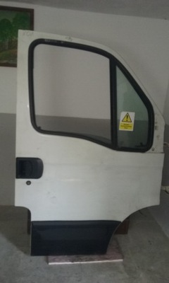 Двері праве передні правий перед iveco daily фото №1