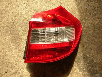 Bmw 1 e87 лампа задня фото №1