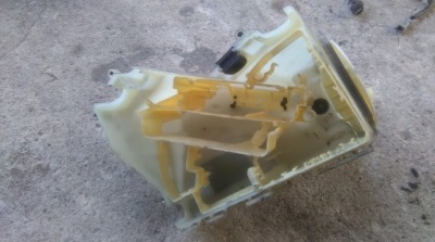 Bmw 3 e46 корпус коробка фото №1