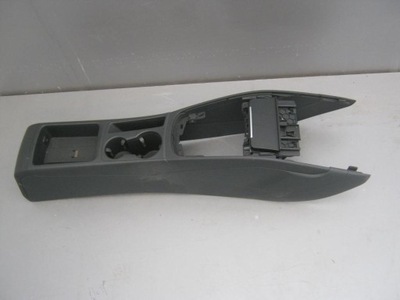 Audi a4 8k туннель средний фото №1