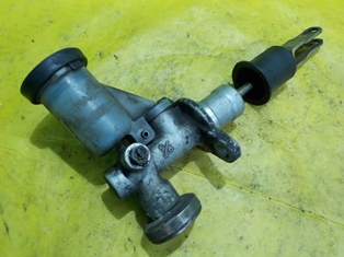 Nissan navara d22 помпа зчеплення фото №1