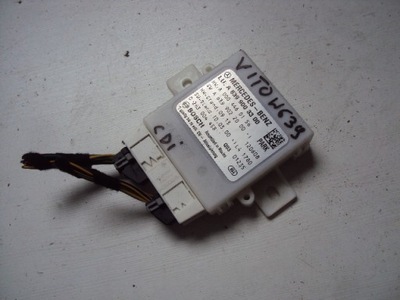 Модуль pdc mercedes vito w639 a6939003300 фото №1