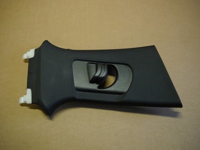 Audi a3 8v защита стойка правая 8v5867244 фото №1