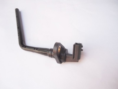 Renault clio nissan 1,2tce digt датчик оливи фото №1