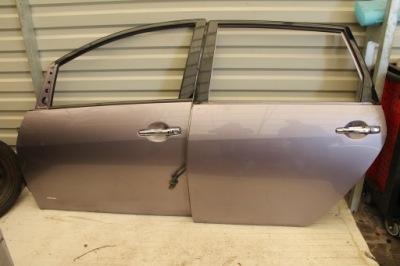 Дверь левый перед левая передние grandis mirage v03 фото №1