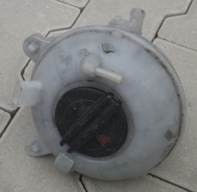 AUDI A3 VW TANK EXPANSION 5Q0121407D - milautoparts-fr.ukrlive.com