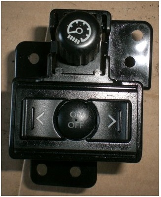 Перемикач круїз-контроль lexus is 220d 2008 фото №1