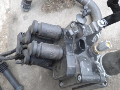 Ford focus mk3 котушка запалювання 1.6 бензин фото №1