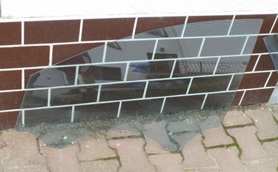 Стекло дверь левый перед ford mondeo mk4 blue фото №1