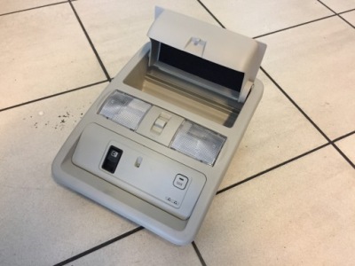 Nissan titan xd 2016 лампа освещение салона салонная бардачок na накладки на фары фото №1