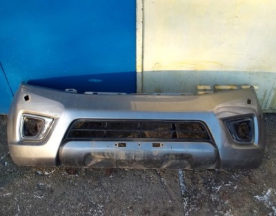 Nissan navara 14-18 бампер перед передний омыватель фото №1