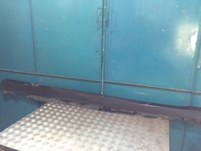 W251 mercedes c197 молдинг накладка порог правая фото №1