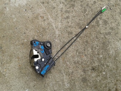 Замок лівий передній перед toyota prius ii 1.5 b eu фото №1