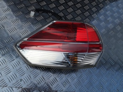 Nissan x-trail t32 лампа левая задняя led фото №1