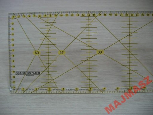 Шаблон для шитья с масштабом пэчворка 15х60 см.