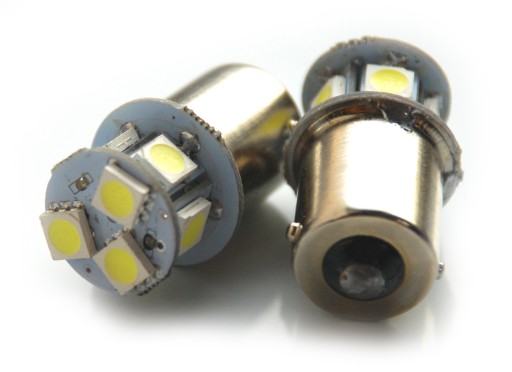 Светодиод 8 SMD 5050 P21W BA15S