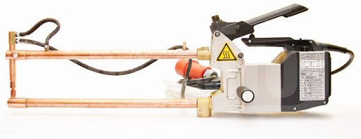 ДЛЯ ЛИСТОВОГО МЕТАЛЛА 7900 230 В МАШИНА TECNA TICK WARDER