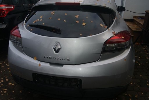 RENAULT MEGANE III КУПЕ ЗАДНЯЯ ДВЕРЬ