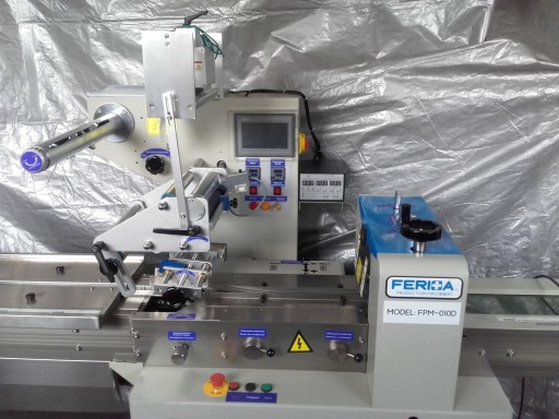 Pozioma maszyna pakujaca, Flow-pack, FPM-010S/D