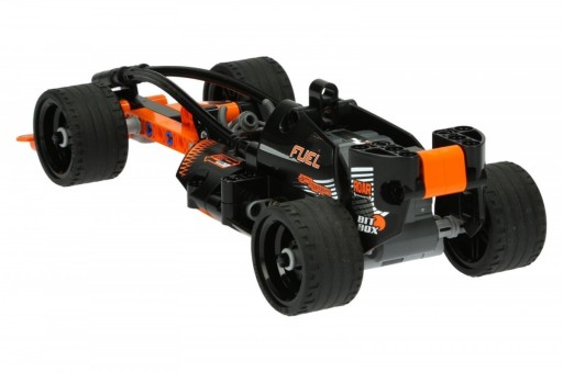 LEGO Technic Черный гоночный чемпион F1 42026