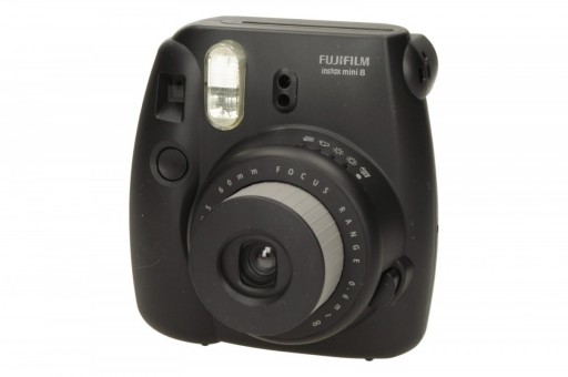 Камера моментальной печати Fujifilm Instax Mini 8, черная