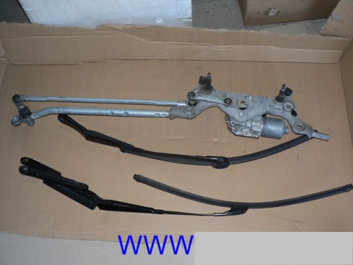 DW VW Touareg 7P RAMIĘ WYCIERACZKI 7P0955409B