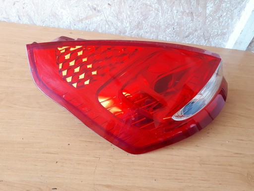 FORD FIESTA MK7 08-12 LAMPA TYŁ LEWA TYLNA