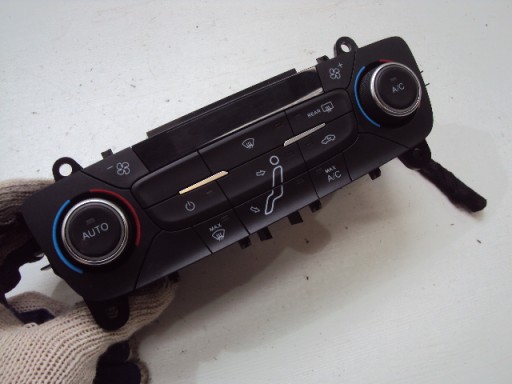 PANEL KLIMATYZACJI FORD FOCUS MK3 LIFT