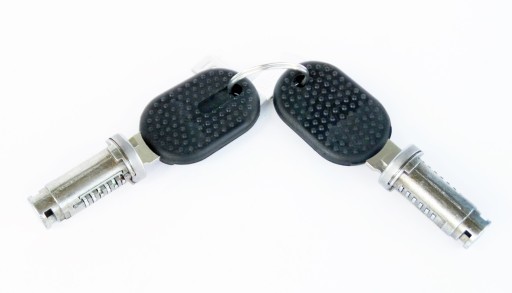 BĘBENEK WKŁADKA ZAMKA 2szt + KLUCZYKI FIAT 126p EL
