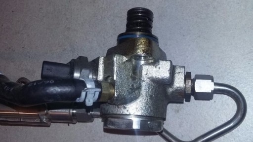 VW POMPA PALIWA WYSOKIEGO CIŚNIENIA 04E127026H