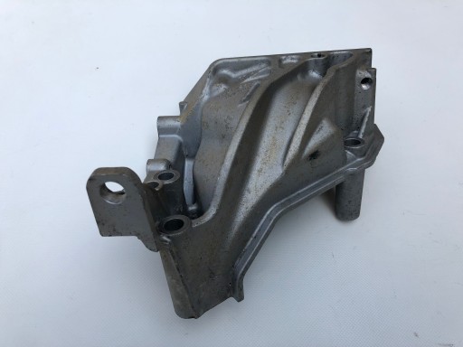 Опора двигателя 04b199207 vw polo 6c 1.4 tdi1 - фото