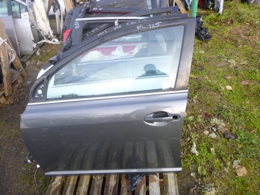 Дверь передняя левый toyota avensis ii t25 03-081 - фото