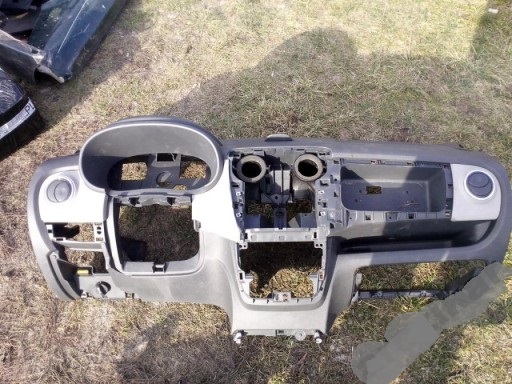 Торпедо консоль dacia lodgy1 - фото