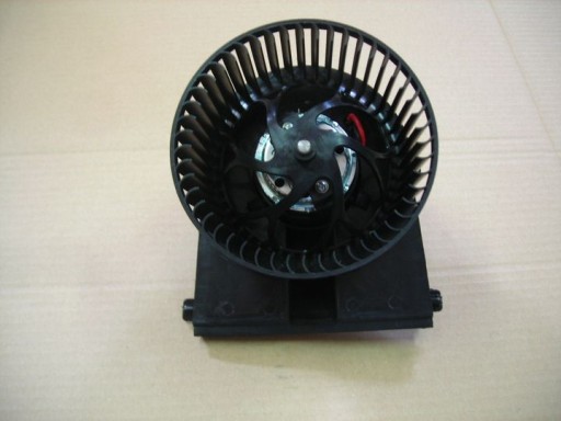 1J1819021C - ДВИГУН ВЕНТИЛЯТОРА OCTAVIA І GOLF IV BORA IBIZA