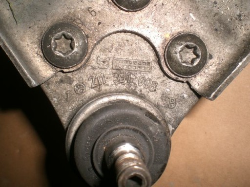 Querlenker oben W211 MERCEDES E klasa 211331008 W230 CLS