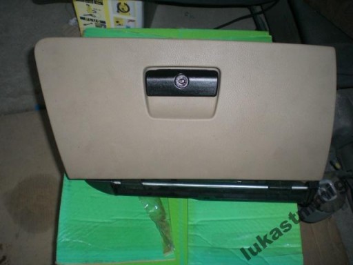 Boîte a gant passager BMW 3 E90 E91 2006