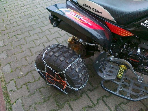 Ланцюги 20x10-9 комплект