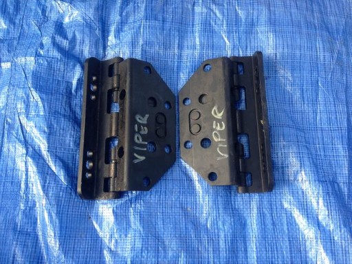 DODGE VIPER SRT-10 04 05 06 ДВЕРНА ПЕТЛЯ