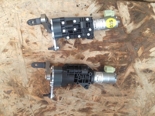 4M0827852 - Привод заслонки AUDI Q7 4M0827851