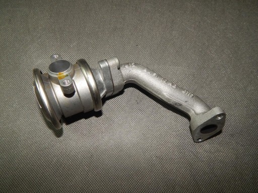 AUDI RS5 8T EGR valve 07L131101F