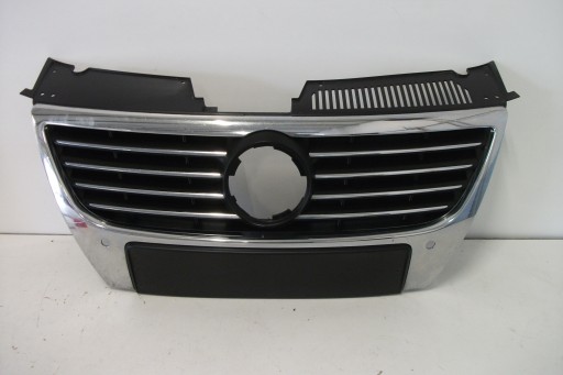 6C0853651D - Решетка радиатора бампер передний VW PASSAT B6 3C0853651D