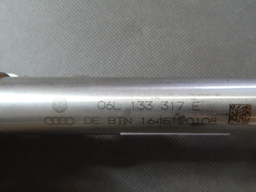 SKODA KODIAQ 2.0 TSI Rampe injection 06L133317E